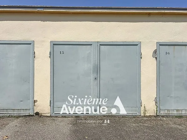 Parking 16 m²