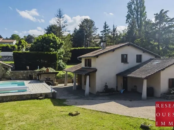 Maison 5 pièces 150 m²