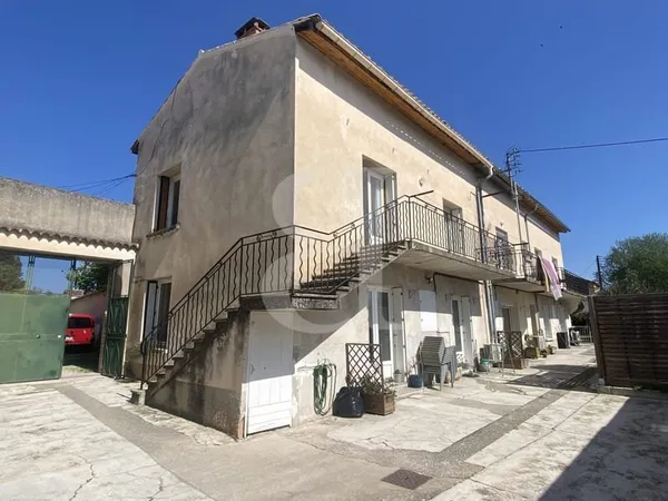 Appartement T2 avec garage à Carpentras