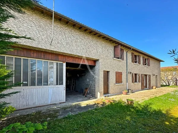 Maison 5 pièces 140 m²