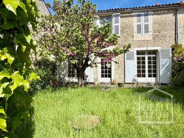 Maison de caractère en coeur de ville - 137 m2 habitables