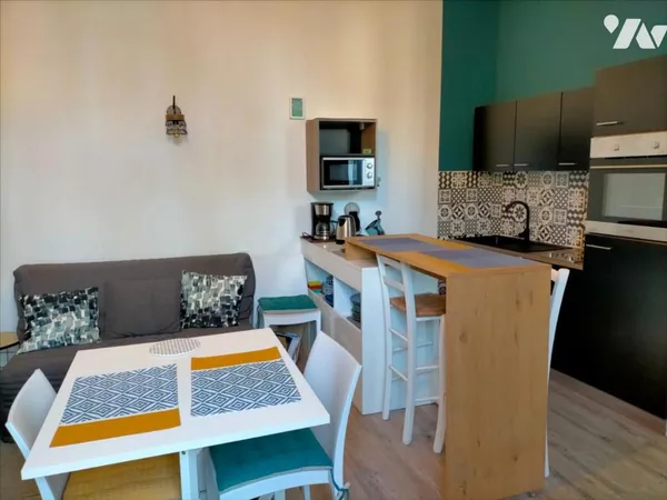 Studio 1 pièce 27 m²
