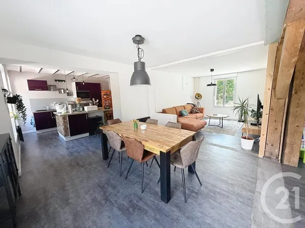 Maison 5 pièces 163 m²