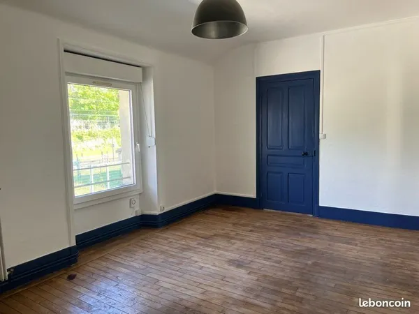 Appartement F3 secteur gare
