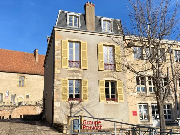 Maison 6 pièces 160 m²