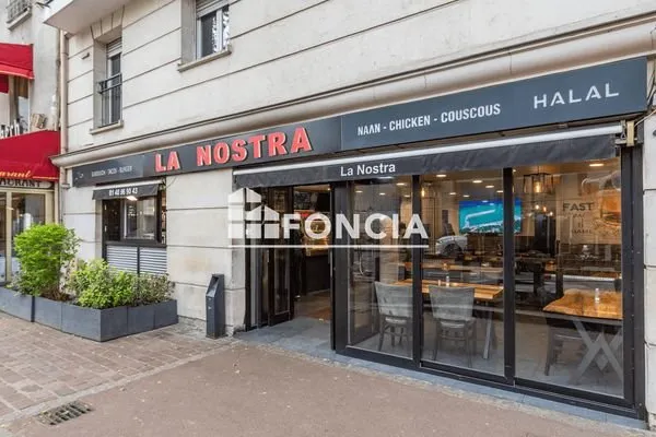 Local 126 m²