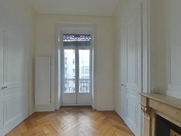 LYON 3 - COURS LAFAYETTE