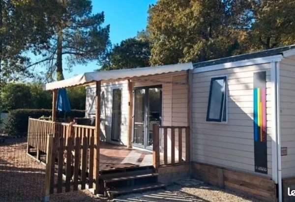 Mobil-home climatisé tout équipé