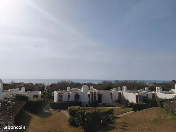 Appartement vue sur mer avec place de parking privée