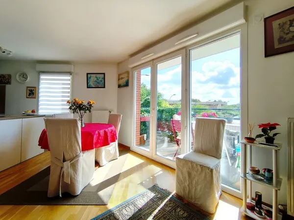 APPARTEMENT T3 62 m2 RESIDENCE RECENTE DPE C - CRETEIL METRO
