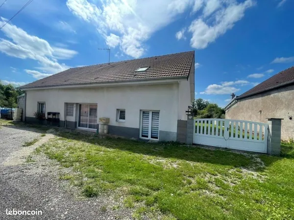 Maison 7 pièces 201 m²