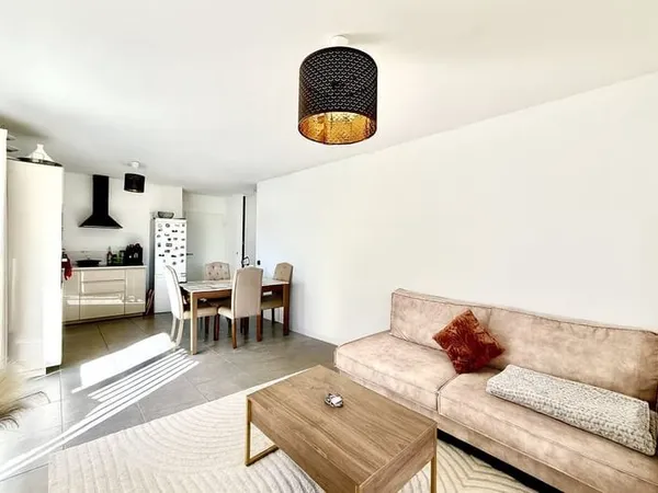 Appartement T3 65m2 avec terrasse 18m2 - Montpellier Eurêka