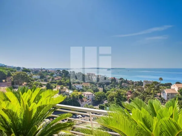 PENTHOUSE - VUE MER PANORAMIQUE