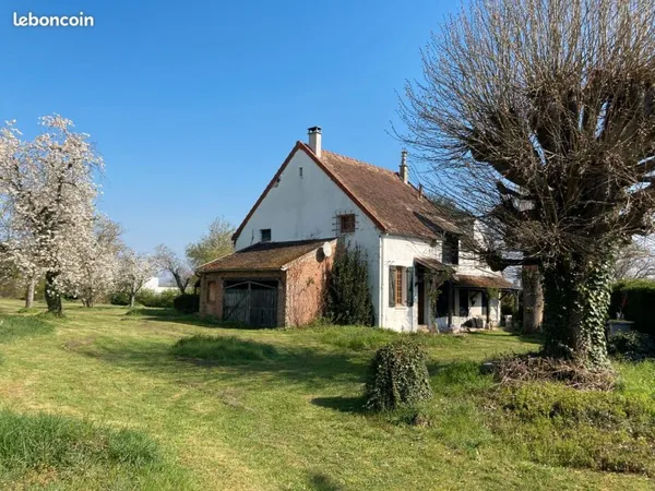 Maison 7 pièces sur terrain de 3500m2 entièrement constructible