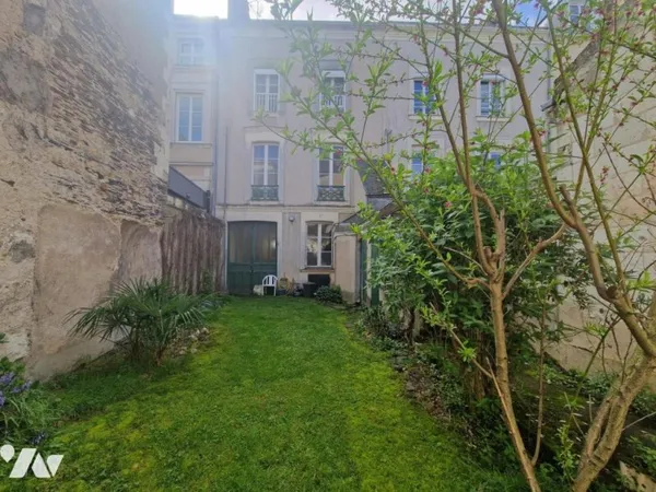 Maison 9 pièces 190 m²