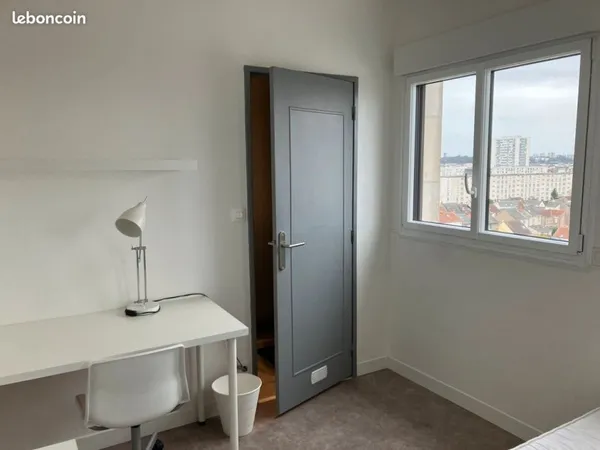 3 chambres Colocation meublée Tours Centre