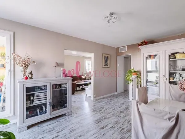 Appartement spacieux et lumineux au coeur de Décines