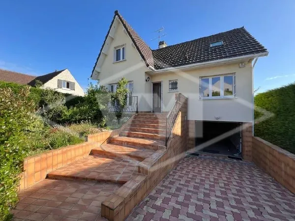 Maison 7 pièces 110 m²