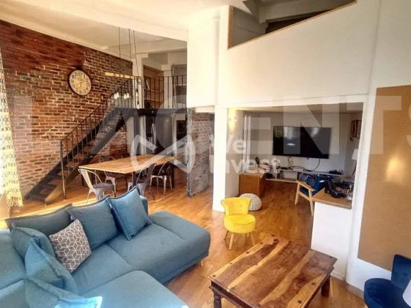 Loft type industriel possibilité de bureaux, Cours Lieutaud,Cou