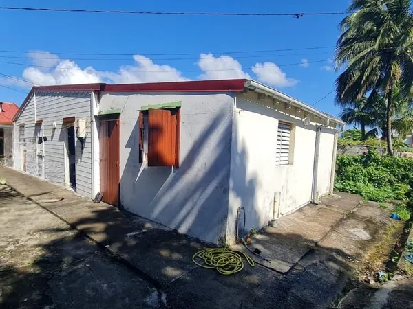 Maison à fort potentiel - Investissement / Rénovation