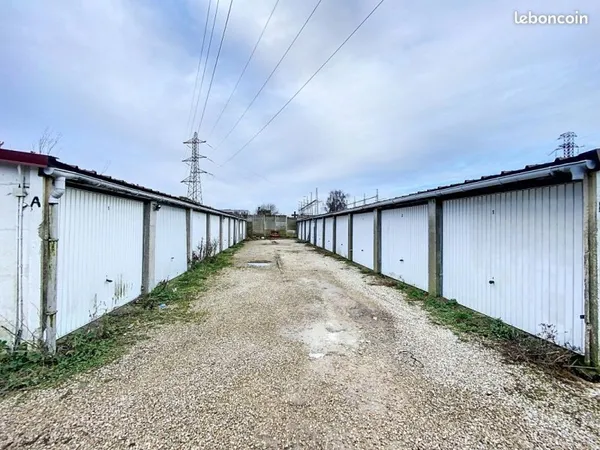 Garage/box Lille
