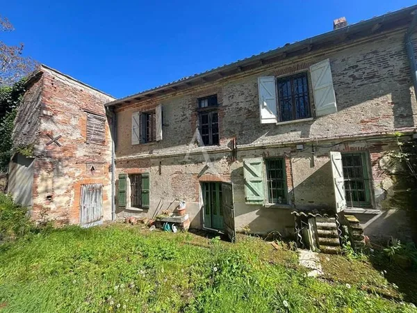 Maison 10 pièces 297 m²