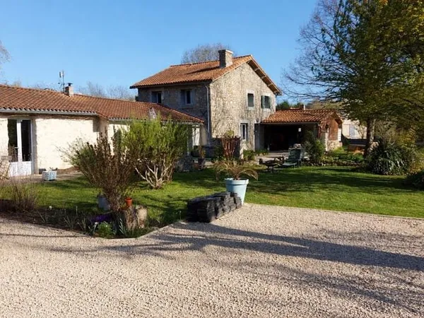 Maison 5 pièces 180 m²