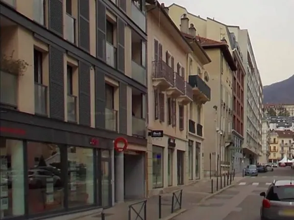 Stationnement Location Aix-les-Bains   78€