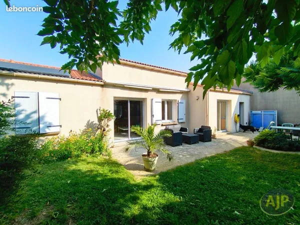 Maison 6 pièces 120 m²