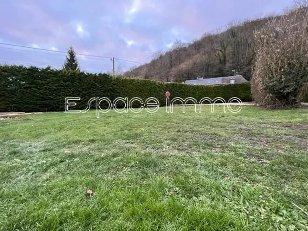 TERRAIN A BATIR VIABILISE - 613 m² - MONTVILLE
