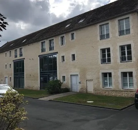F3 - 78 m2 Carrez - 92 m2 au sol - en duplex