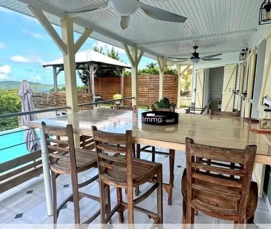 Maison de plain-pied 4 pièces 95 m²