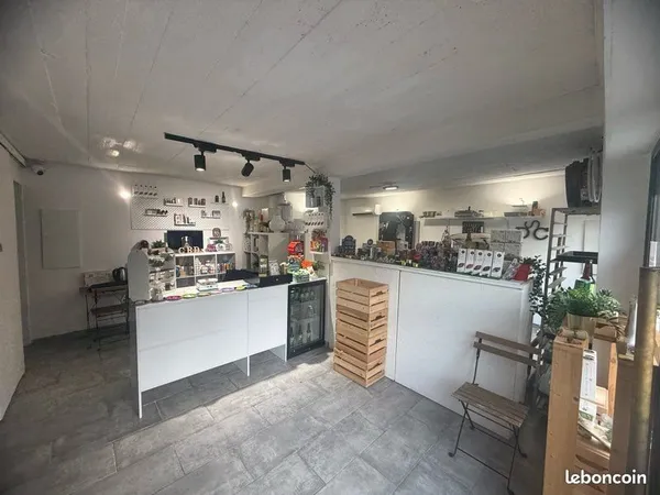 Cession de bail commercial - emplacement au coeur de marignane