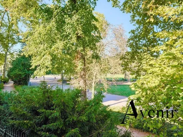 Triplex 3 pièces 140 m²