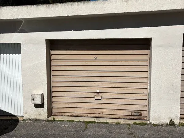 Stationnement Vente Marseille   22000€