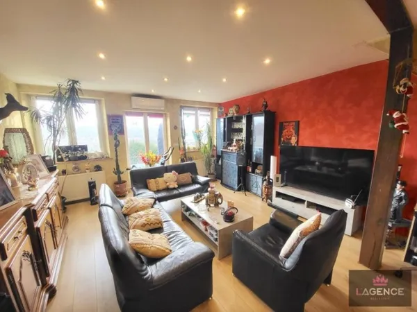 Maison 5 pièces 145 m²