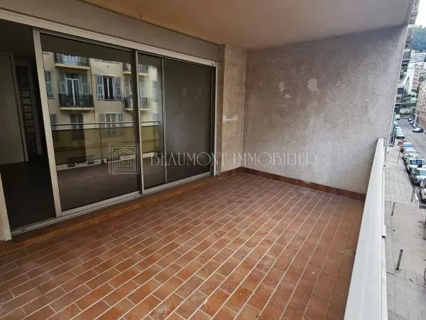 2P GRANDE TERRASSE RIQUIER