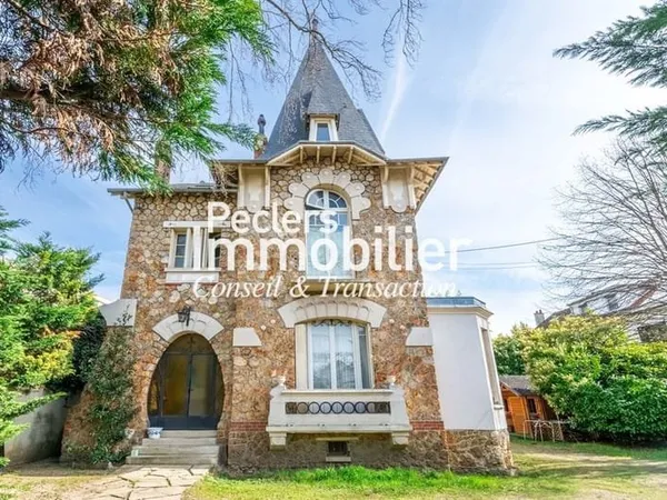 BIEN RARE À LA VENTE - MAISON MEULIÈRE RUEIL-MALMAISON - RER A - CENTRE-VILLE