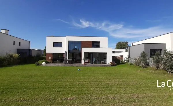 SAINGHIN-EN-MELANTOIS - Maison d'architecte POUWELS