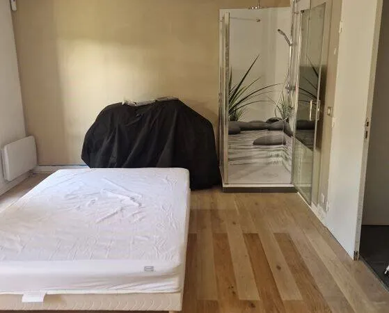 Studio 1 pièce 25 m²