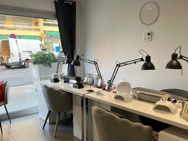 Fond de commerce prothésiste ongulaire/esthetique