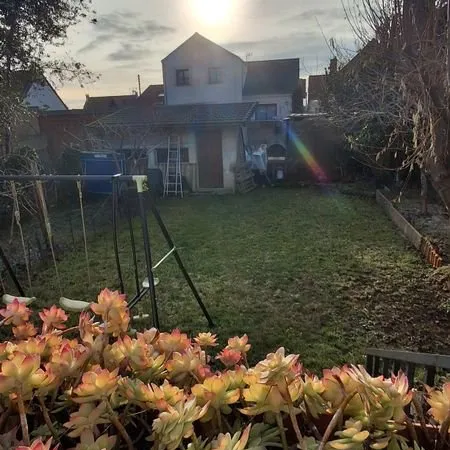 Maison 4 pièces sur terrain 403m2