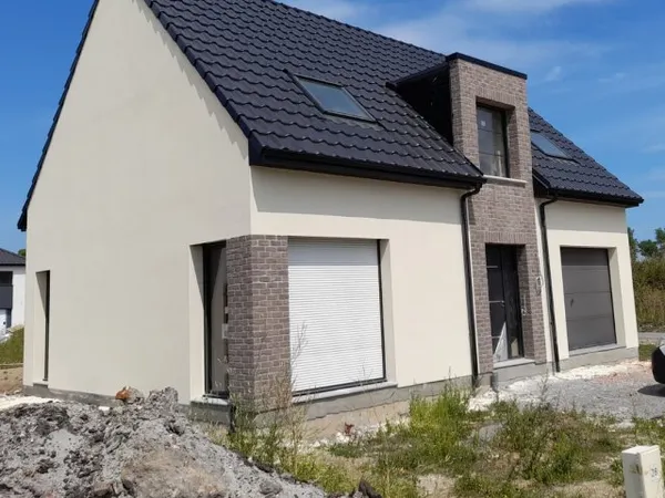 Terrain + maison 121 m²