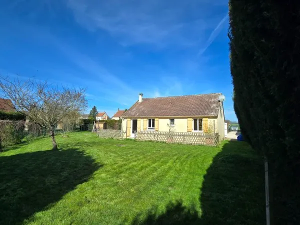 Maison à vendre à Provins proche - 5 pièces, 3 chambres, terrain 1000 m² / gare Paris est