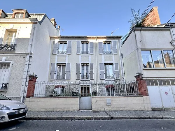 Maison 7 pièces 117 m² hyper centre Nemours
