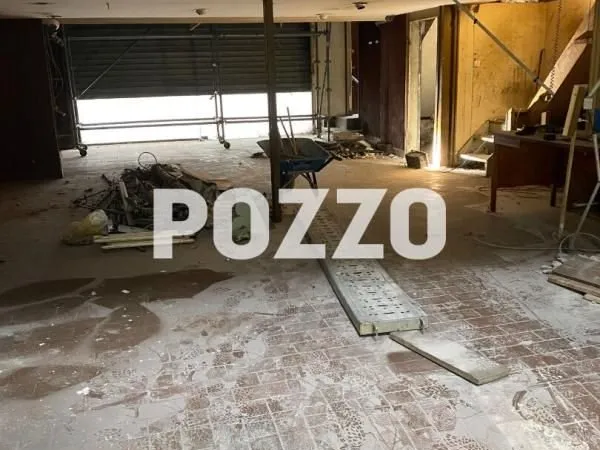 Local commercial 95 m²