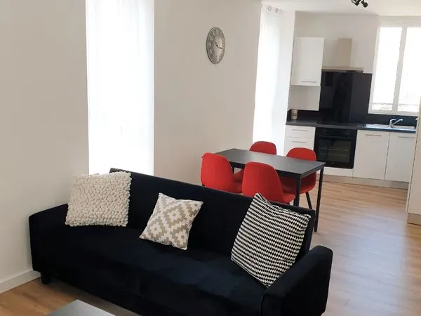 T2 meublé 38m2 1er étage