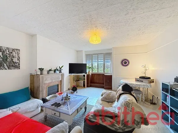 Appartement T4 à la location