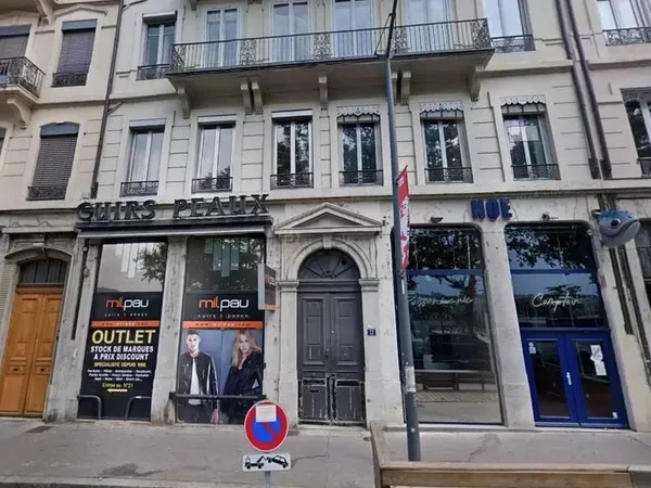 À Louer : Local Commercial - Quai Augagneur, Lyon 3ème