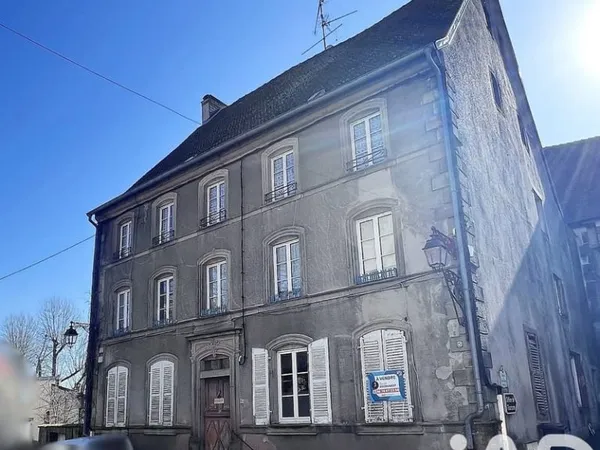 Vente Maison de village 15 pièces